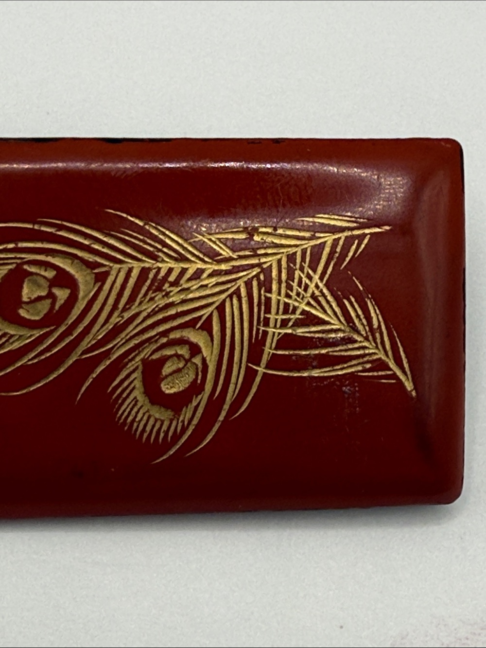 Antique lacquer Estate etched Peacock Feather Red Rectangular pin brooch deco - Picture 16 of 16